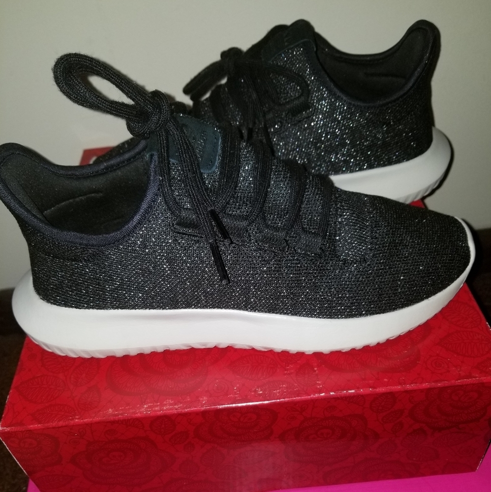 Adidas tubular